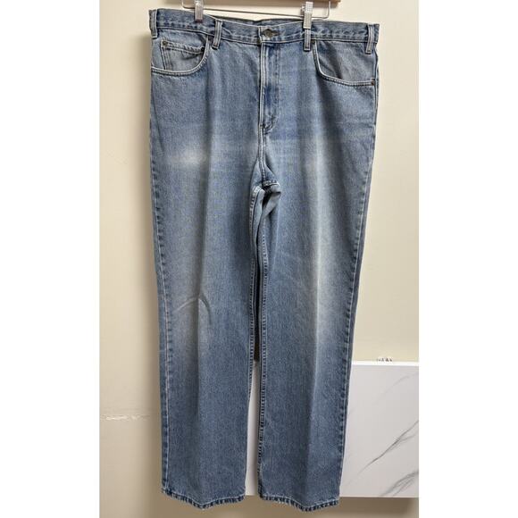 Eddie Bauer Men’s Jeans 36x36 Loose Fit Straight Leg Light Wash Denim - Picture 1 of 13